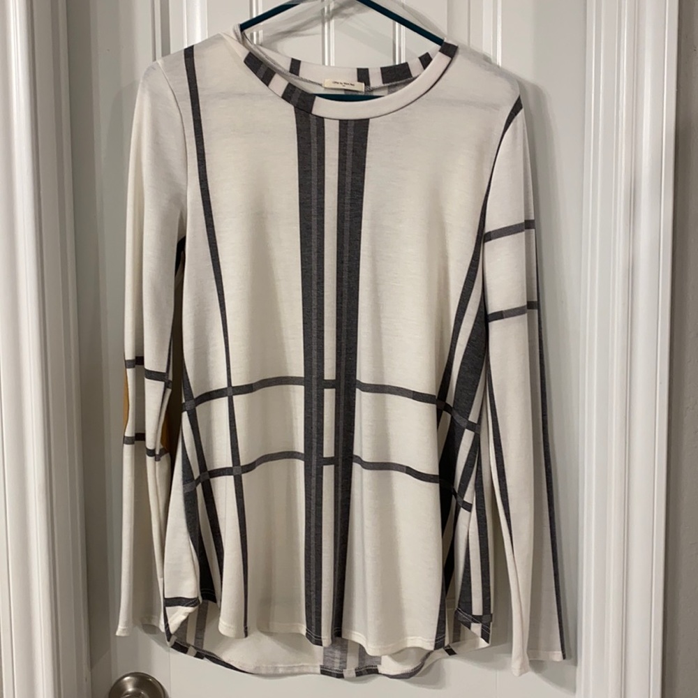 Brand: 12pm by Mon Ami. Size Medium